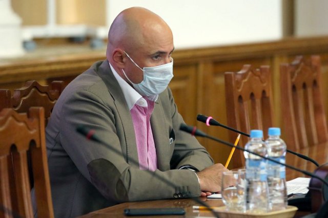 Игорь Артамонов сообщил о переходе региона на третий этап снятия ограничений